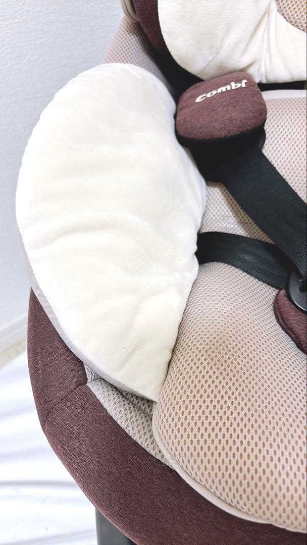 【クッション美品】Combi チャイルドシート THE S ISOFIX