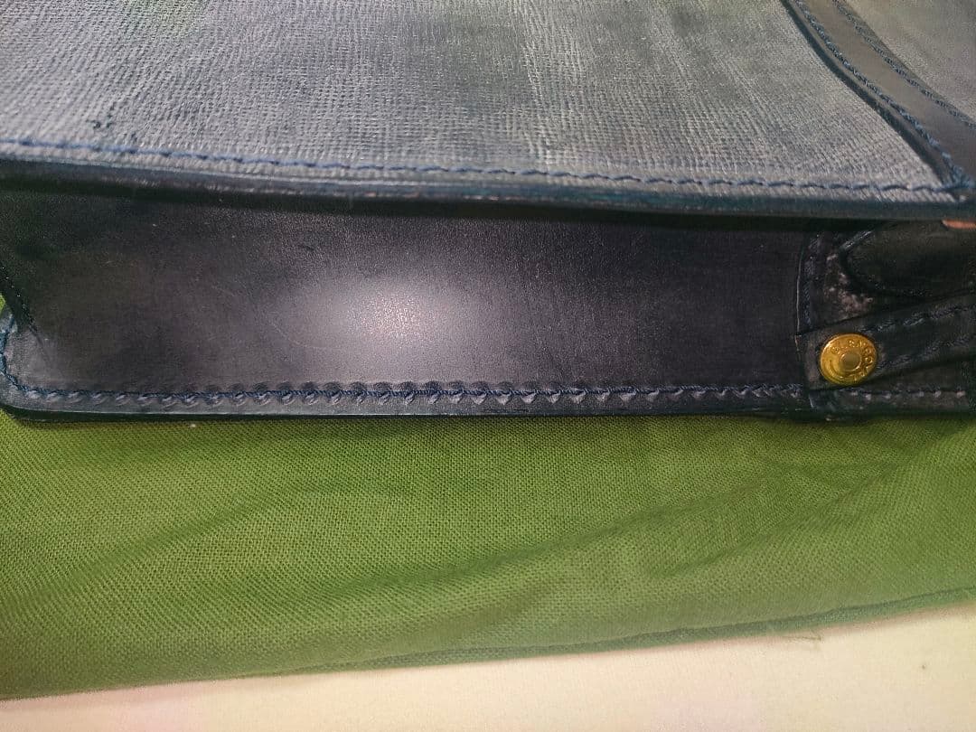 グレンロイヤル　02-5225　2ハンドルジップケース　ダークブルー　型押し