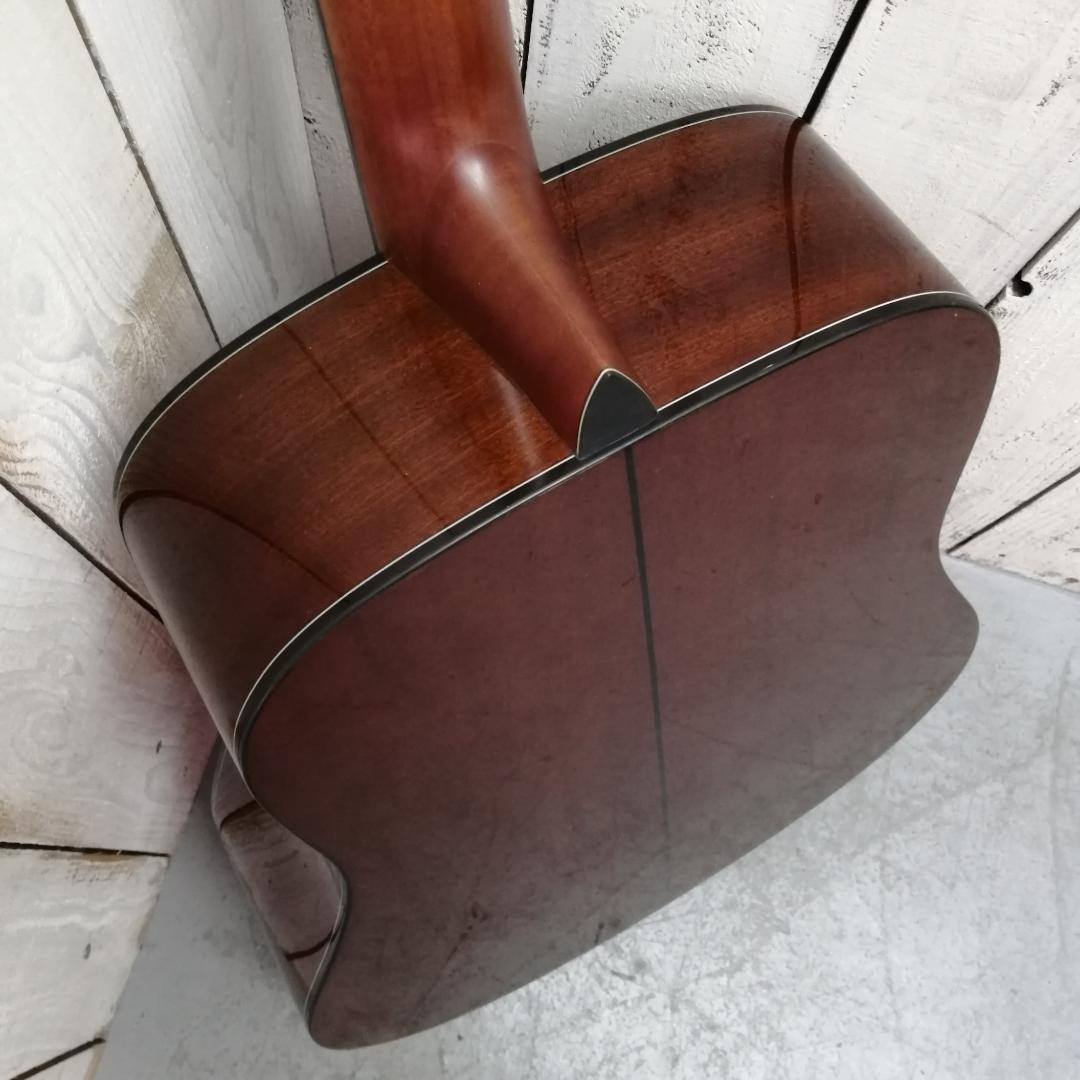 Morris　M-351 NAT　セミハードケース付　アコースティックギター