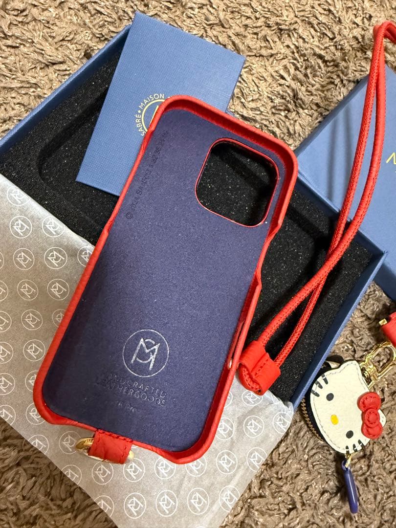 HELLO KITTY スマホケース レッド