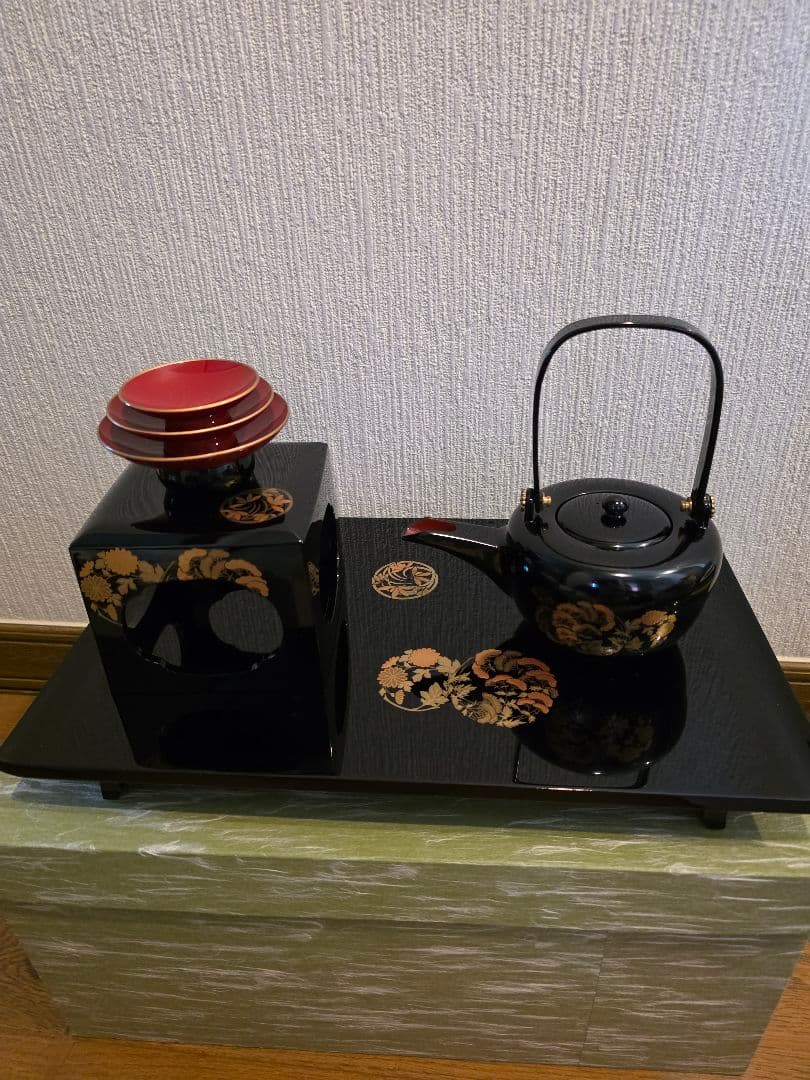 会津塗　屠蘇器　三段重