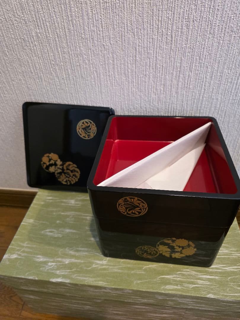 会津塗　屠蘇器　三段重