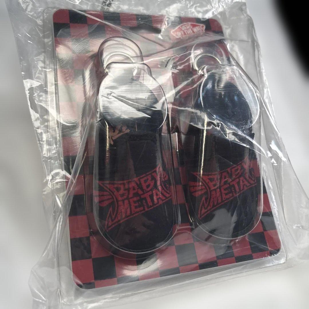 BABYL x VANSコラボ THE ONE 限定キーホルダー