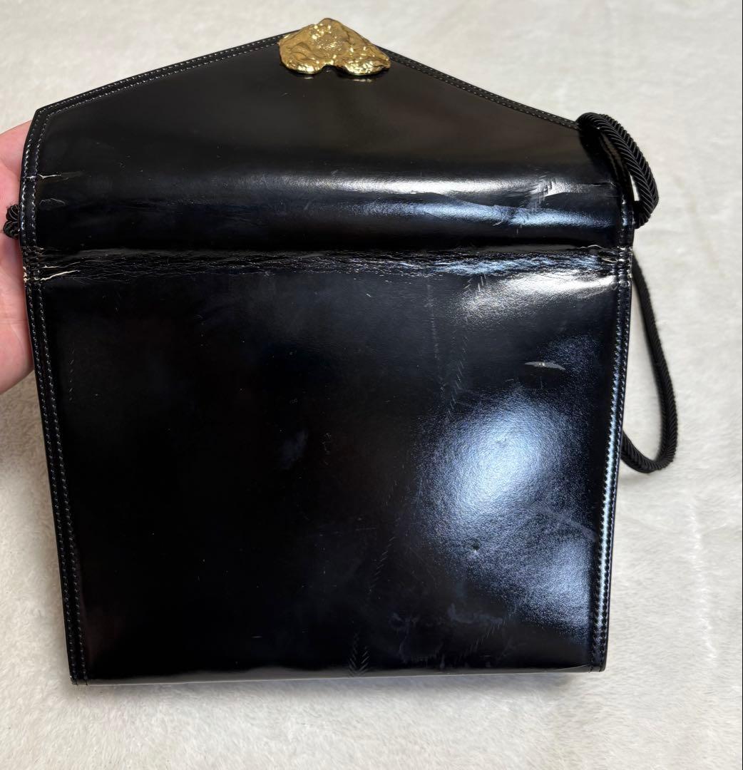 イブ　サンローラン　ショルダーバッグ　ゴールド　ブラック