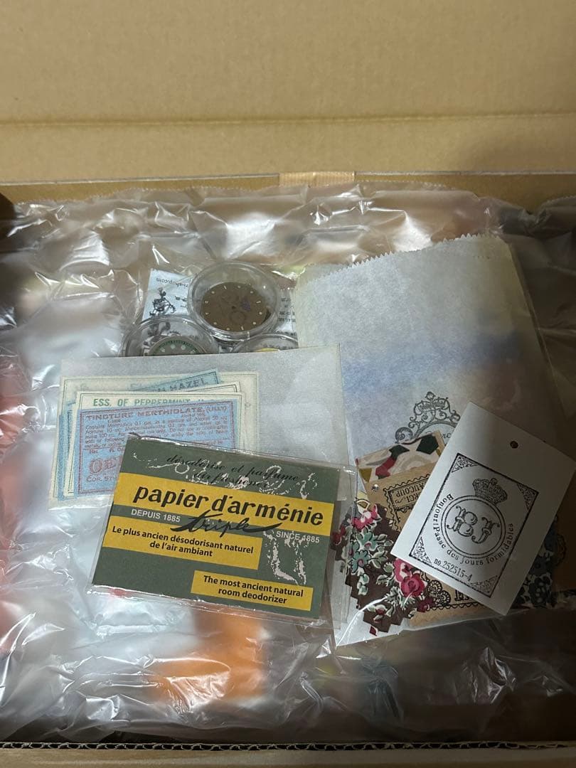 海外、バスチケット・コレクション希少な物も含むランダム2kg超、おまけにレア追加