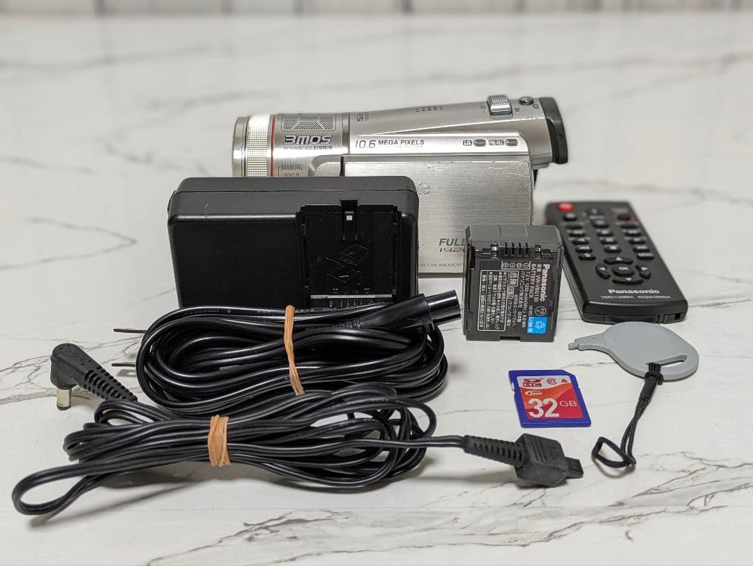 Panasonic　HDC-TM300　SDカード付き