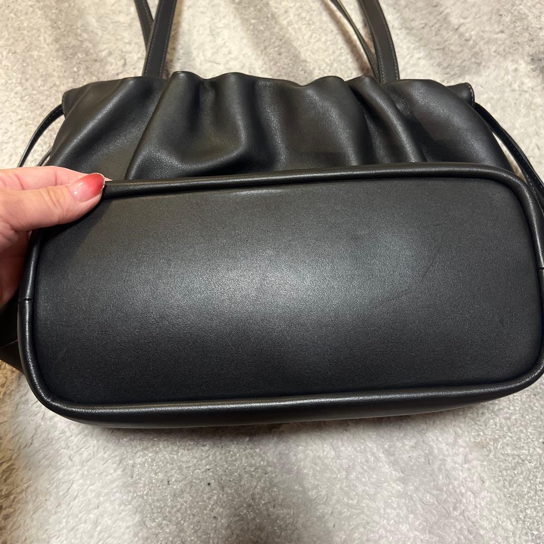 COACH ブラック ショルダーバッグ ドローストリング