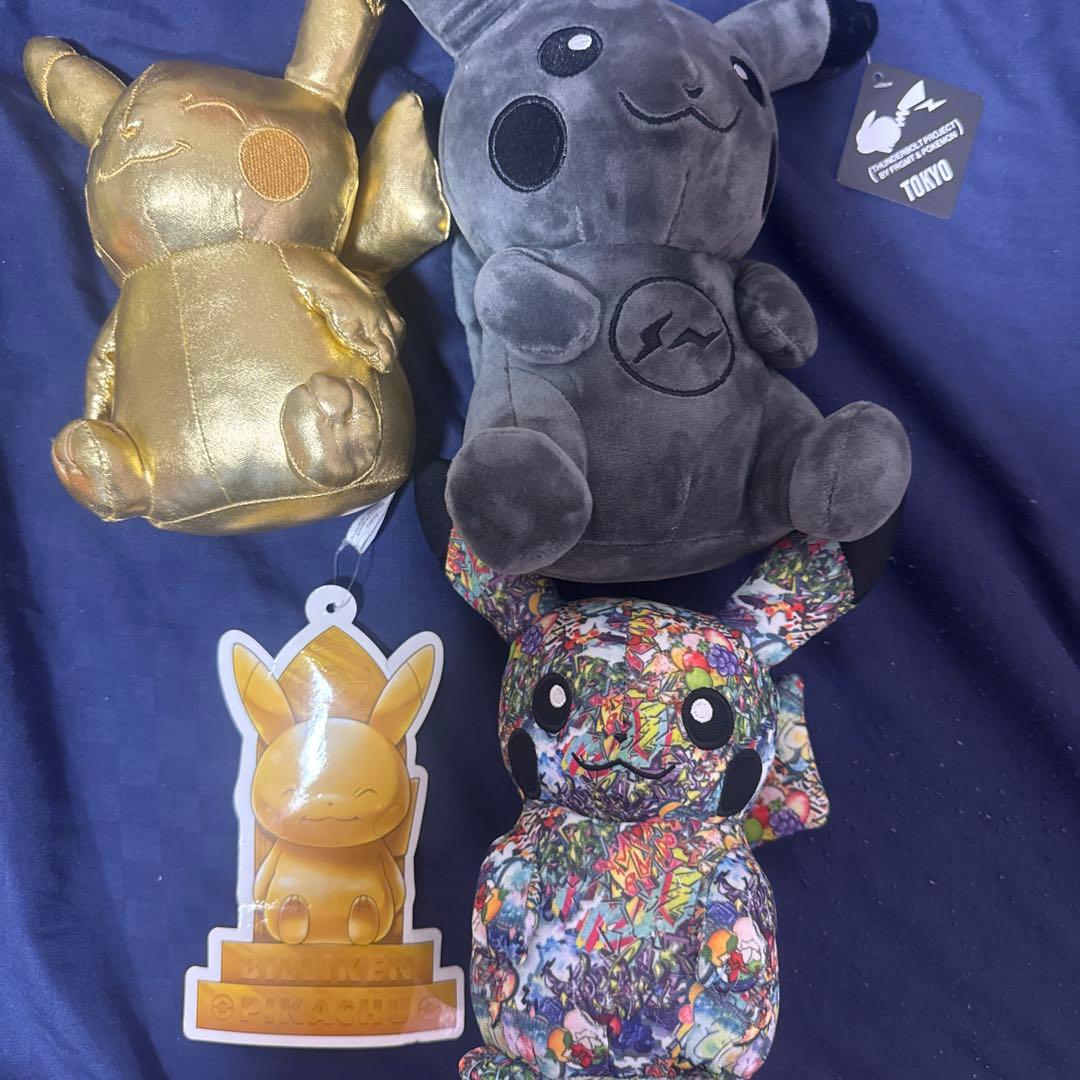 ピカチュウ　ぬいぐるみ　ビリケン　限定品