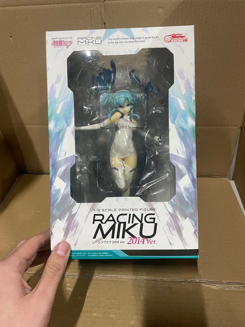 レーシングミク 2014 Ver. 1/8スケール ATBC-PVC 製塗装済み