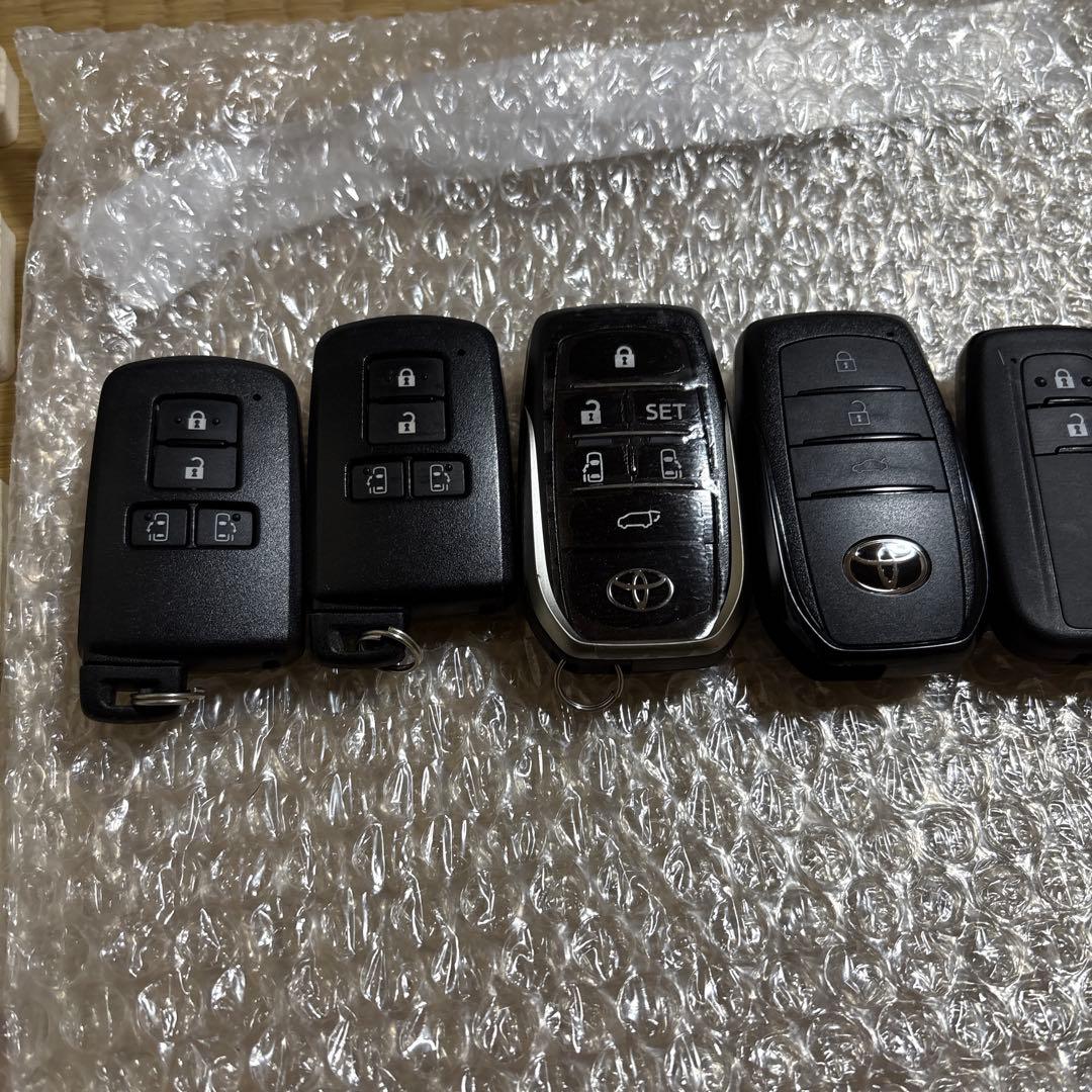 トヨタ　スマートキー　ジャンクセット　B