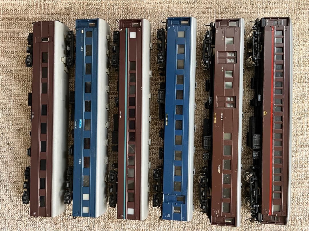 鉄道模型HOゲージ　16番　旧型客車6両　金属製