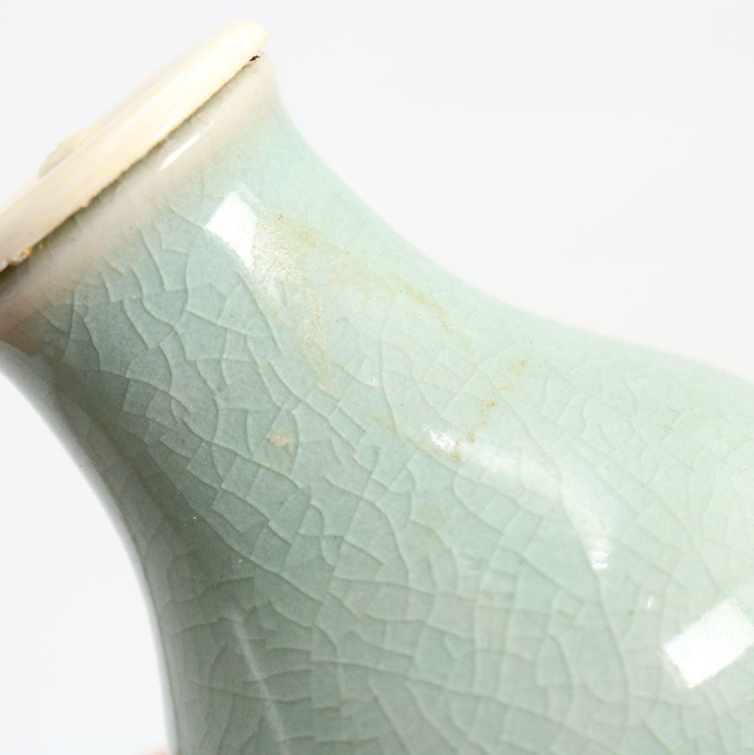 韓国人間文化財 池順鐸作 青磁鶴首茶入 浪の紋緞子仕覆付 茶道具　V903