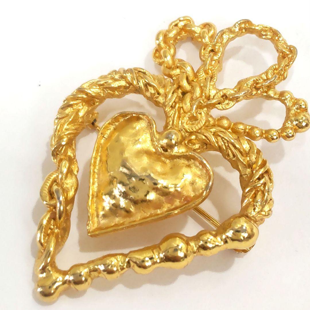 Christian Lacroix クリスチャン ラクロワ　ブローチ　LJ166