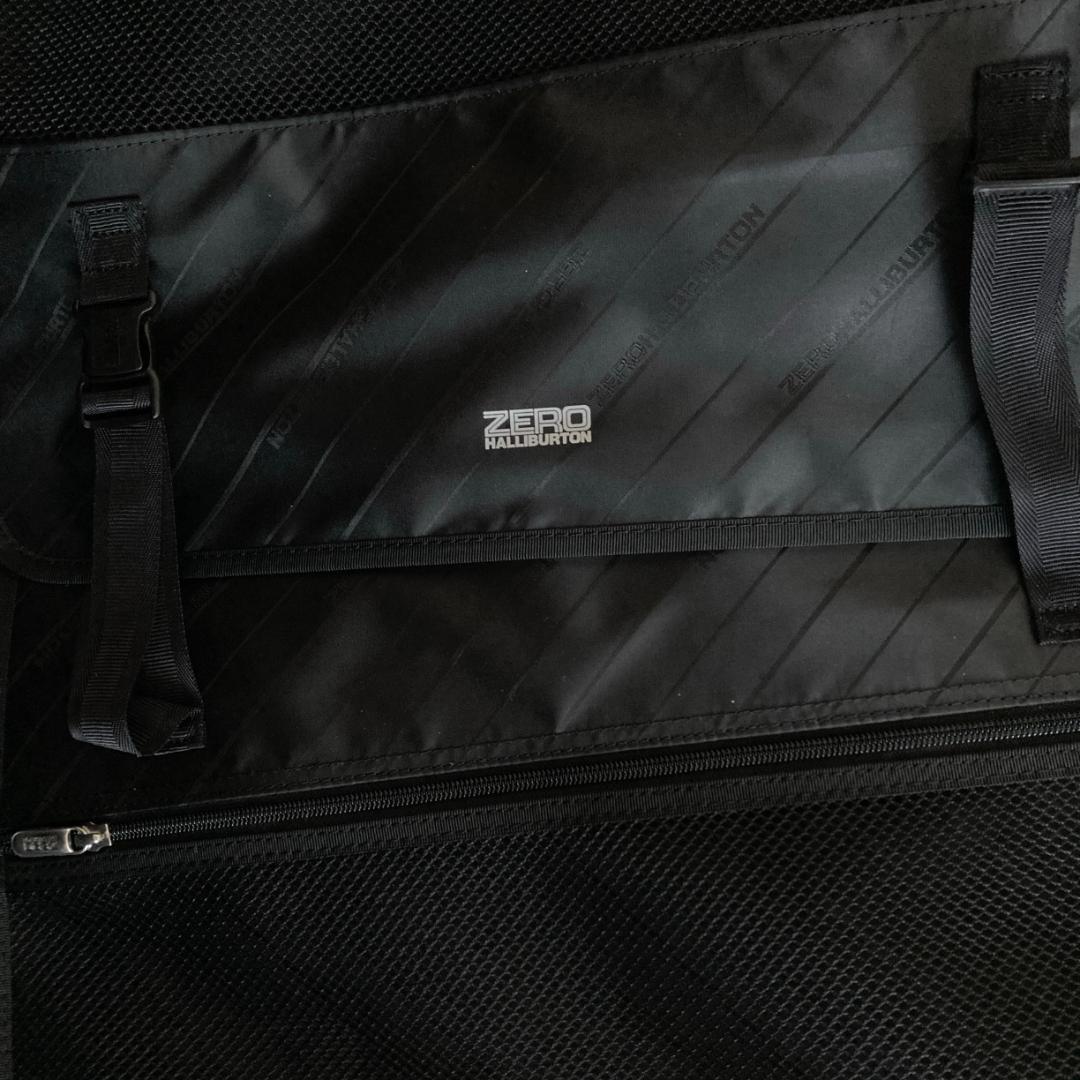 Z*I様 【大容量】ZERO HALLIBURTON スーツケース TSAロック