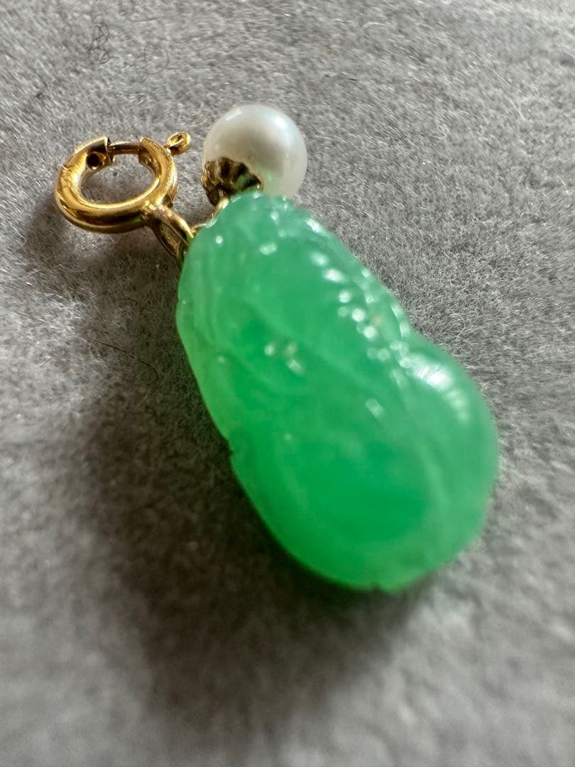 金18 K金製金留め、純天然冰種ジェダイト本翡翠チャーム＆ペンダント両用