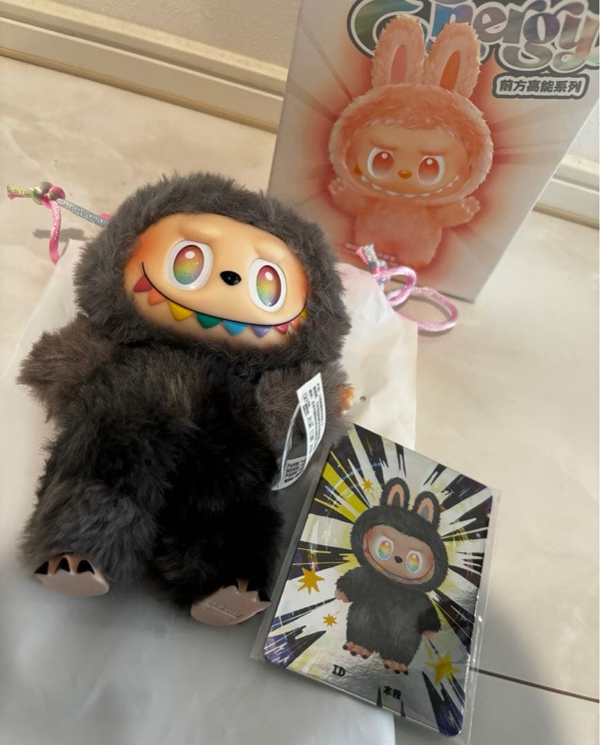 【正規品】POP MART ラブブ　エナジー　シークレット