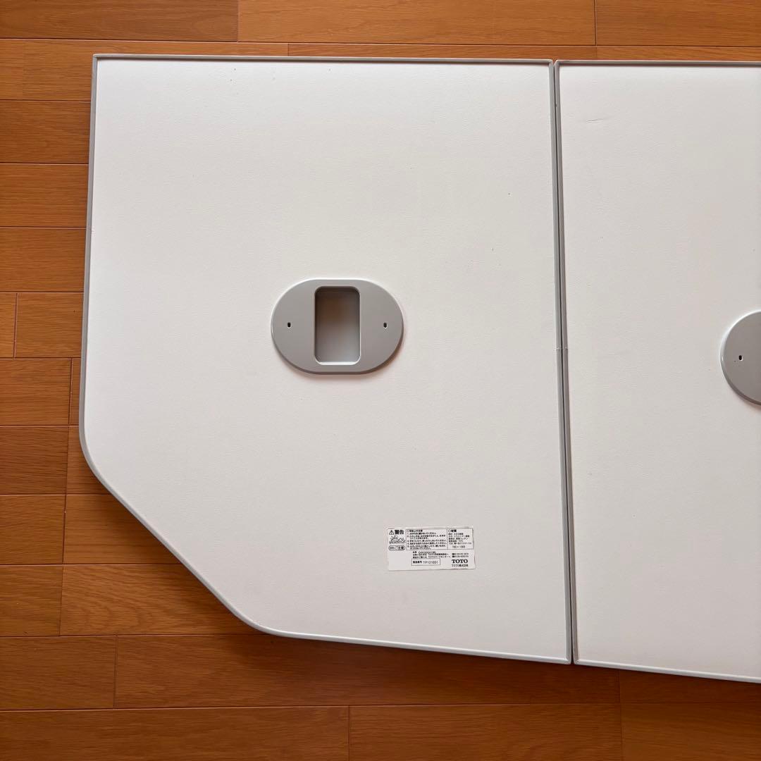 風呂ふた　組フタ　TOTO　EKK80041WL　760×1068　断熱風呂蓋