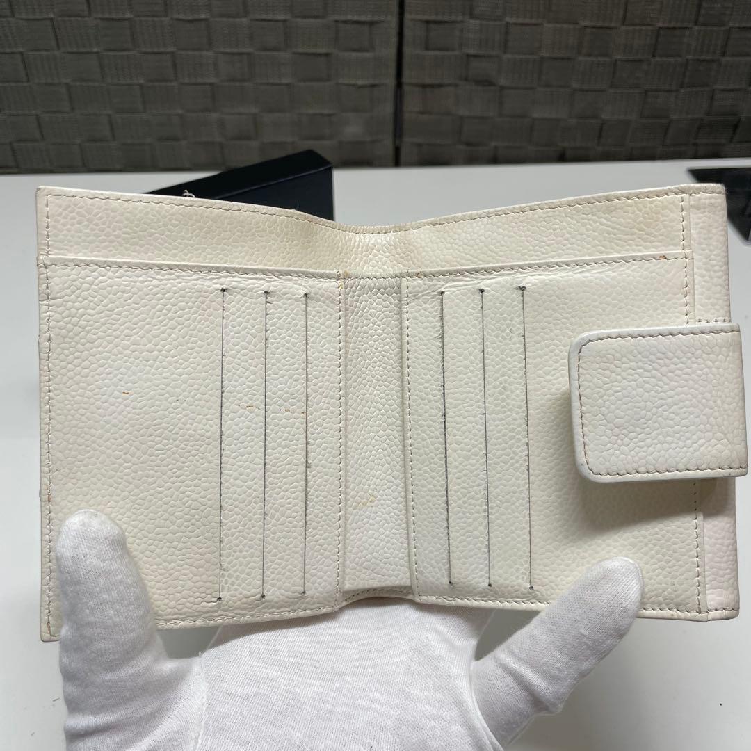 C*乃様 CHANEL ホワイト 二つ折り財布　チョコバー