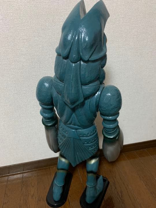 特大リアルバルタン星人ソフビ フィギュア台座付き