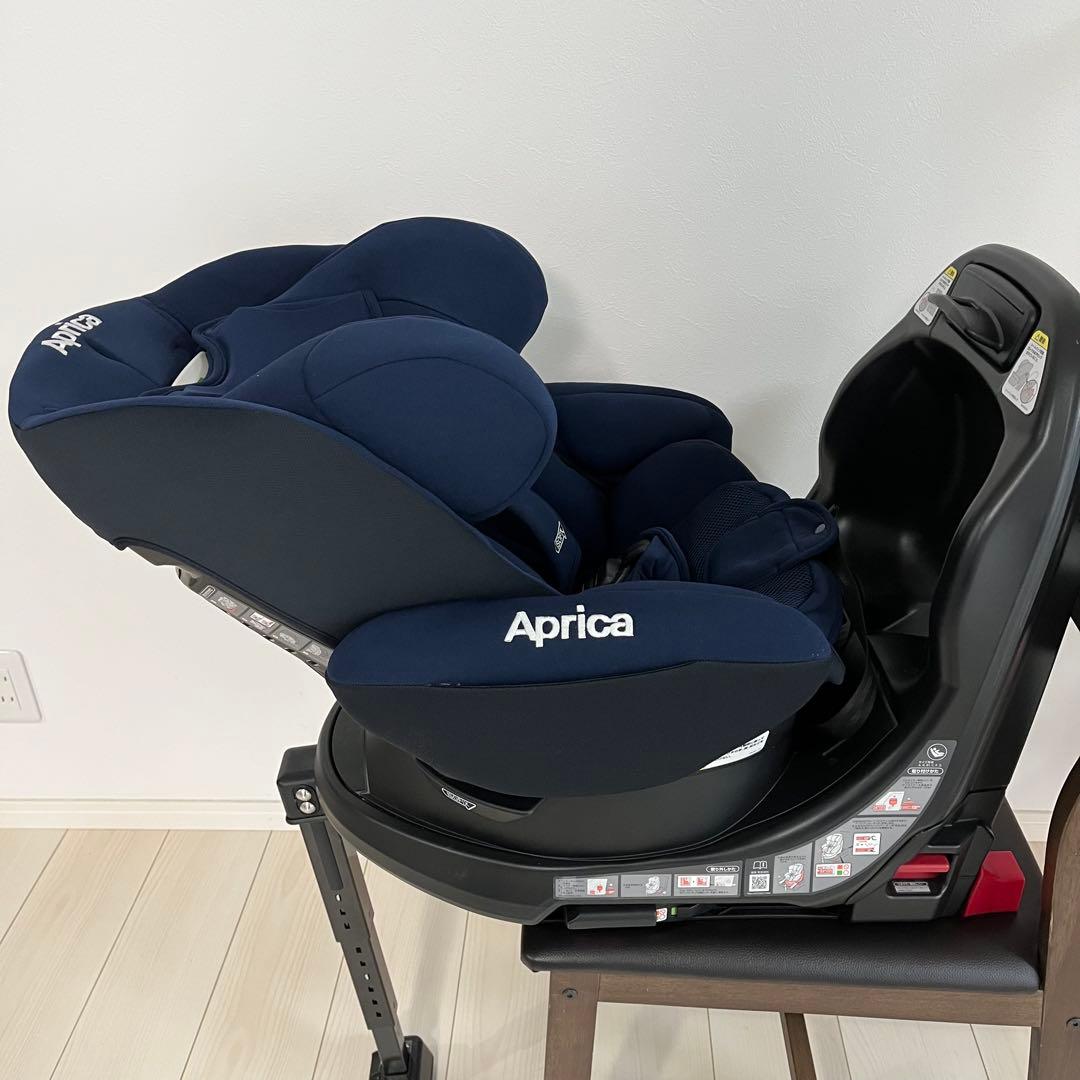 【値下げ】Aprica ディアターン プラス ISOFIX チャイルドシート