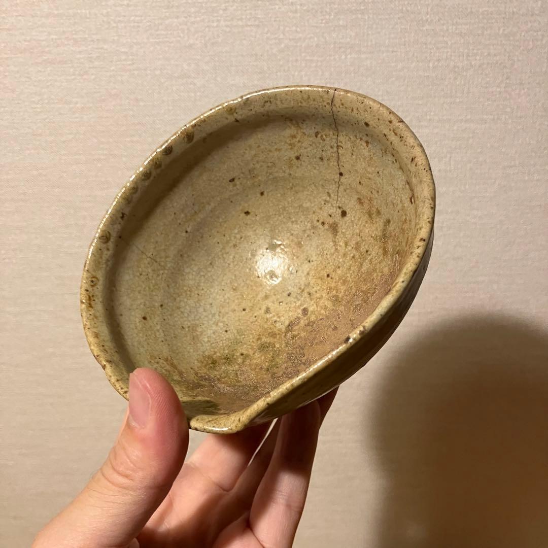 片口にもなる古唐津茶碗　桃山時代