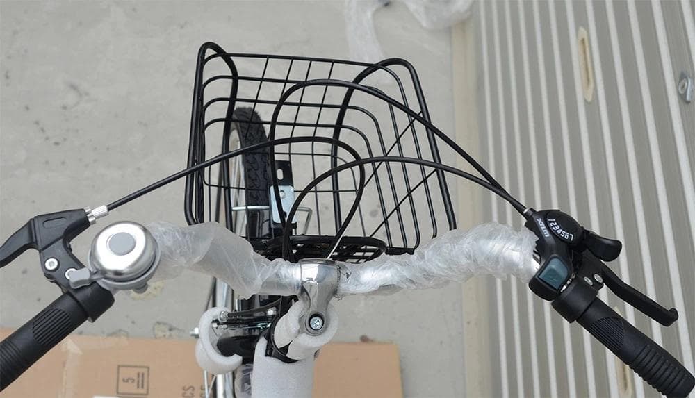 在庫処分折りたたみ自転車 6段変速２６インチミニベロ ママチャリカゴ付【白】