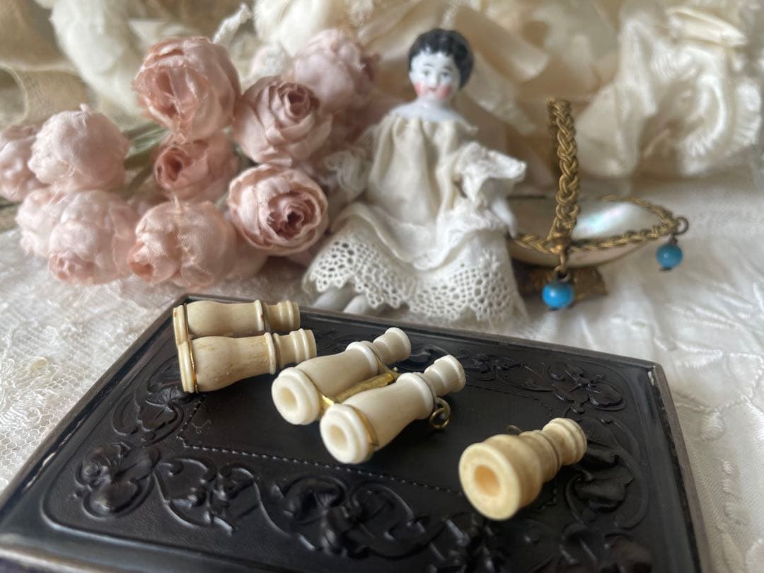 ドール用単眼鏡オペラグラスチャーム ミニチュア ミニョネットフランスアンティーク