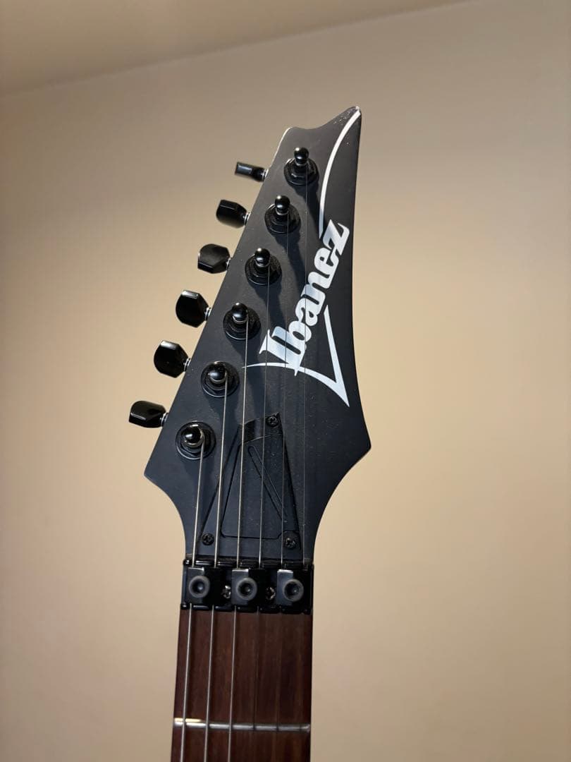 Ibanez ブラック エレキギター