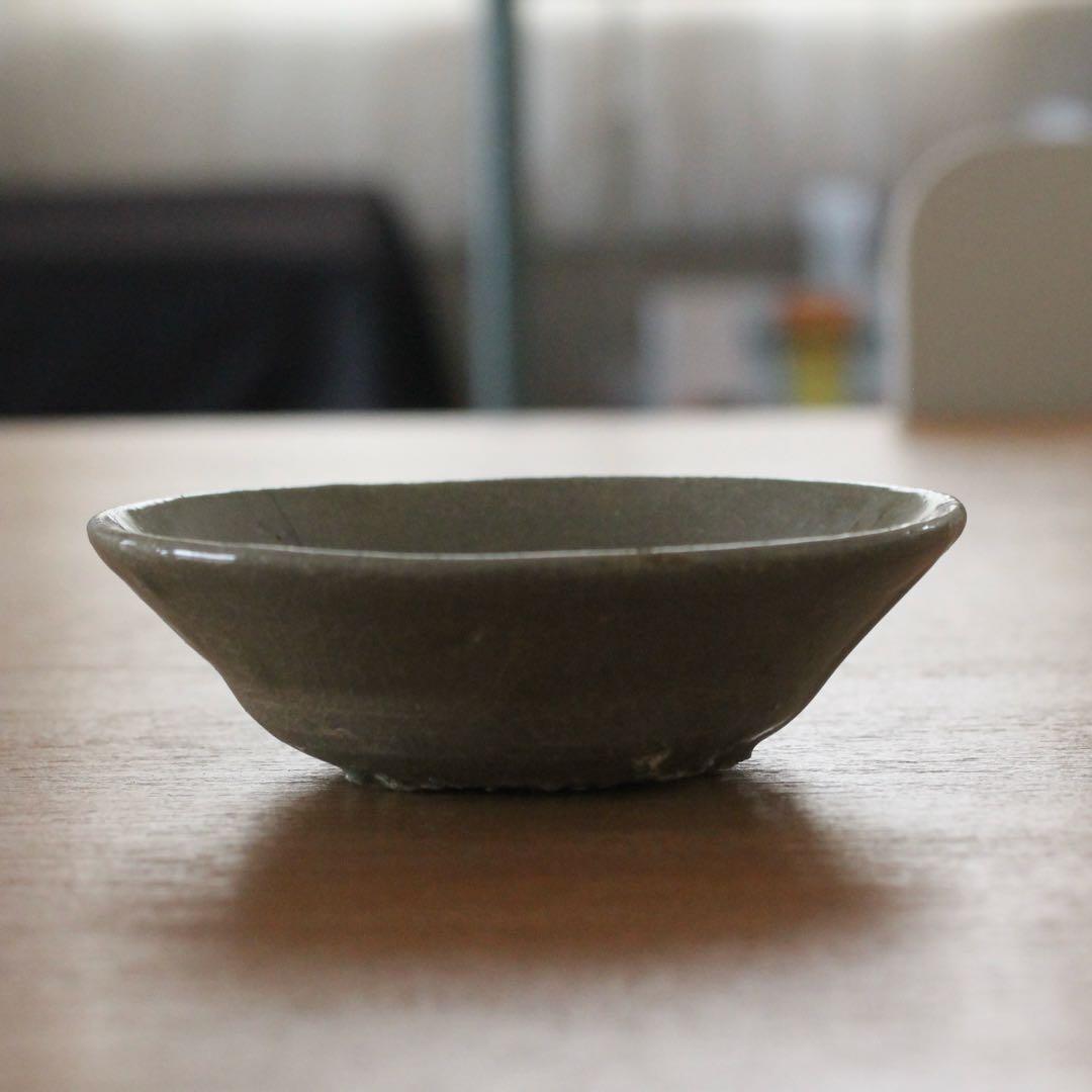 高麗青磁の小皿　骨董　古道具