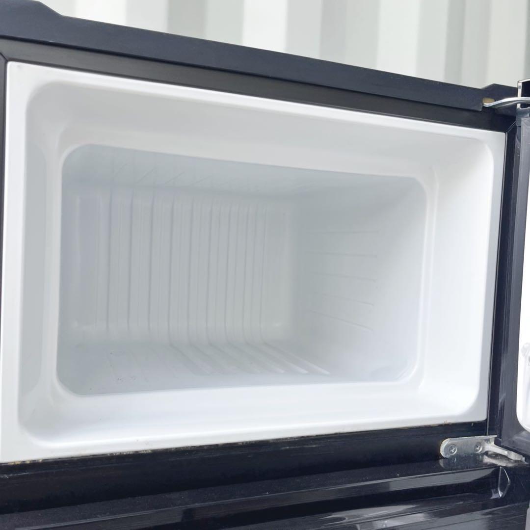 取付無料！格安早い者勝ち！スタイリッシュブラック小さめコンパクトサイズ冷蔵庫！