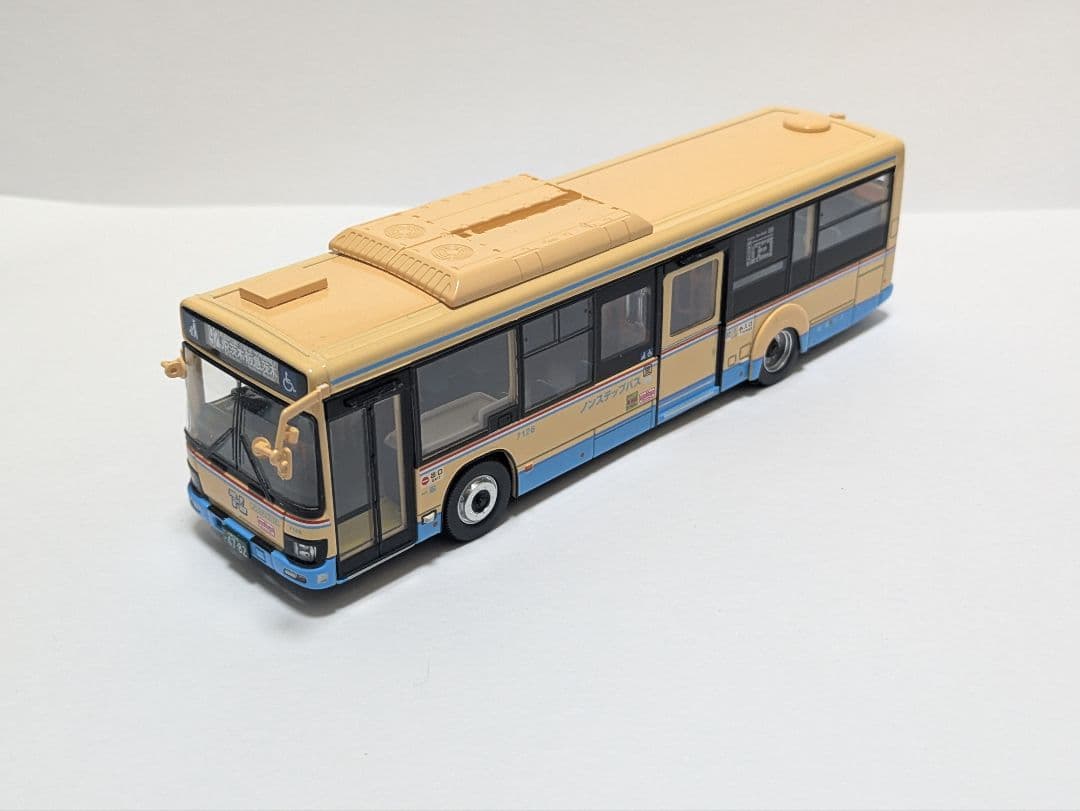 トミカリミテッドヴィンテージネオ　いすゞエルガ（阪急バス）