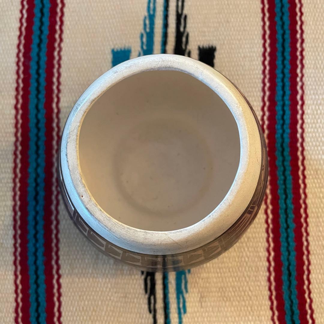 希少品！ネイティブアメリカン　navajo 壷　ナバホ族インディアンプエブロ