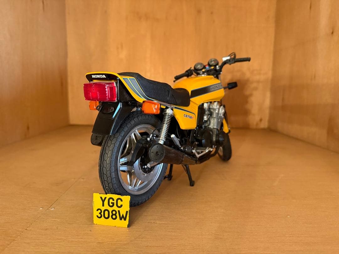 【O-1988】タミヤ ホンダ CB750F プラモデル 1/6 ジャンク