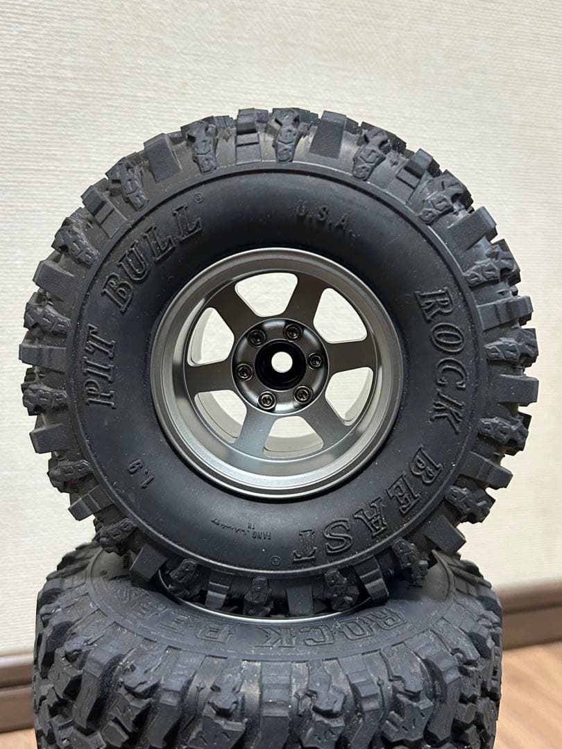 タイヤ　ピットブル　ロックビースト　1.9 クローラー　プロライン　トラクサス
