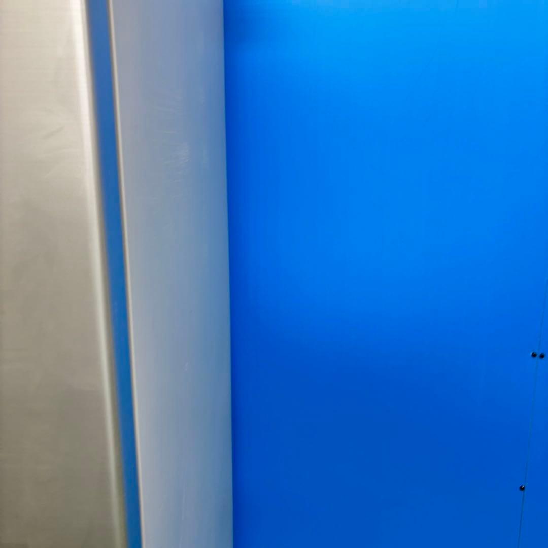 523 東芝 大型冷蔵庫 400L強 右開き 自動製氷 5ドア 大人気　きれい