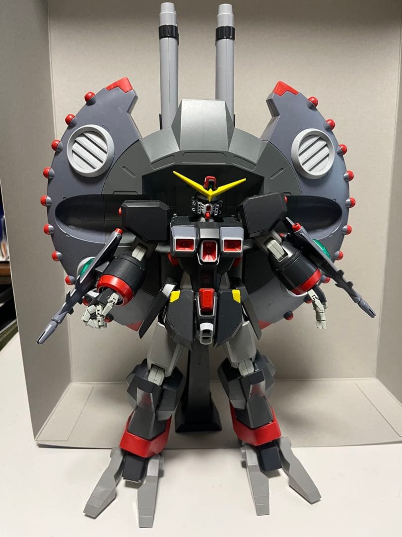 HG 1/144 デストロイガンダム