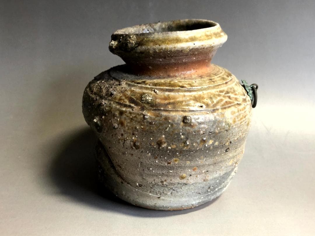 花瓶■蹲る うずくまる 古伊賀 花器 花生け 古美術 時代物 骨董品■