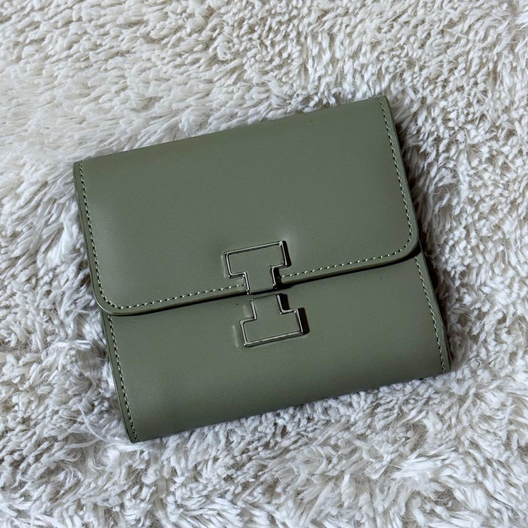 ⭐️新品未使用⭐️　IACUCCI　イアクッチ　RUGA　三つ折り財布　オリーブ