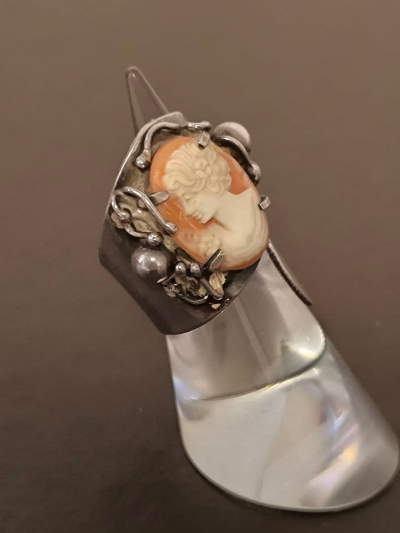 ヴィンテージ カメオ シルバー デザイン リング サイン入り