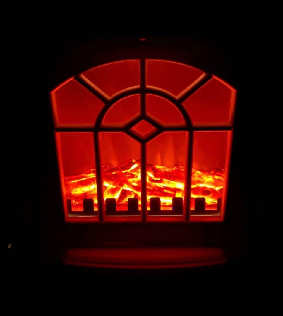 美品 暖炉型ファンヒーター・ベルソス社・FH-DF05（WH）