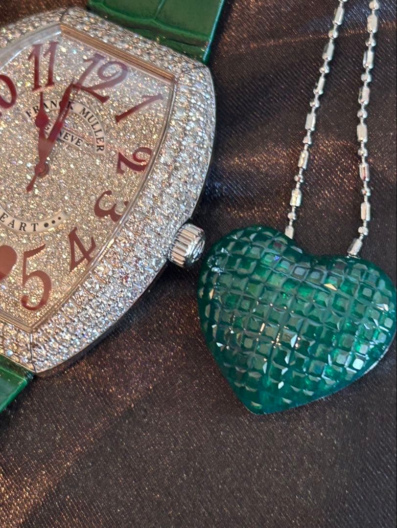 ハートちゃん❣️ミステリーセッティングルビーブローチ