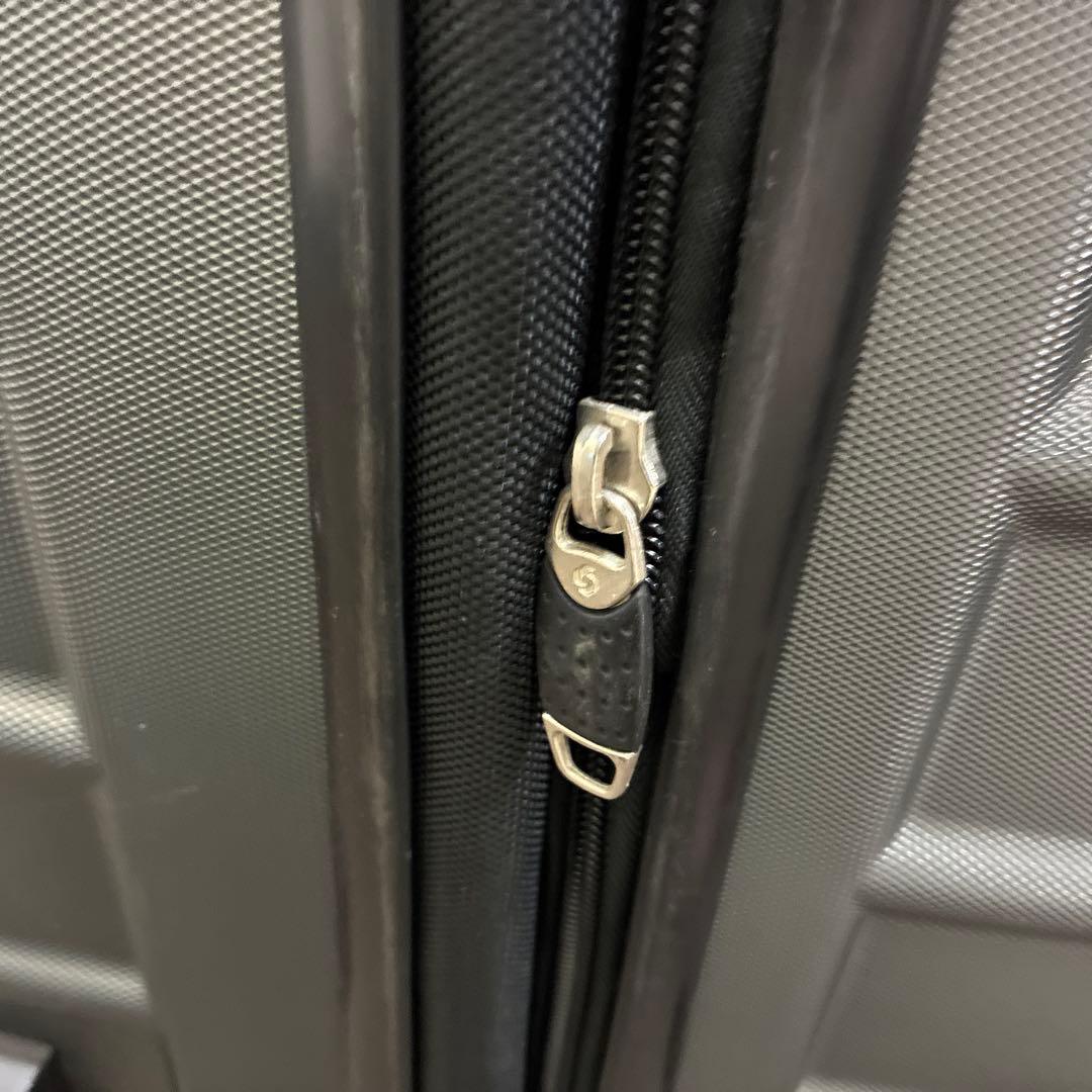 サムソナイト キャリーケース 大容量 大型 スーツケース 旅行 四輪