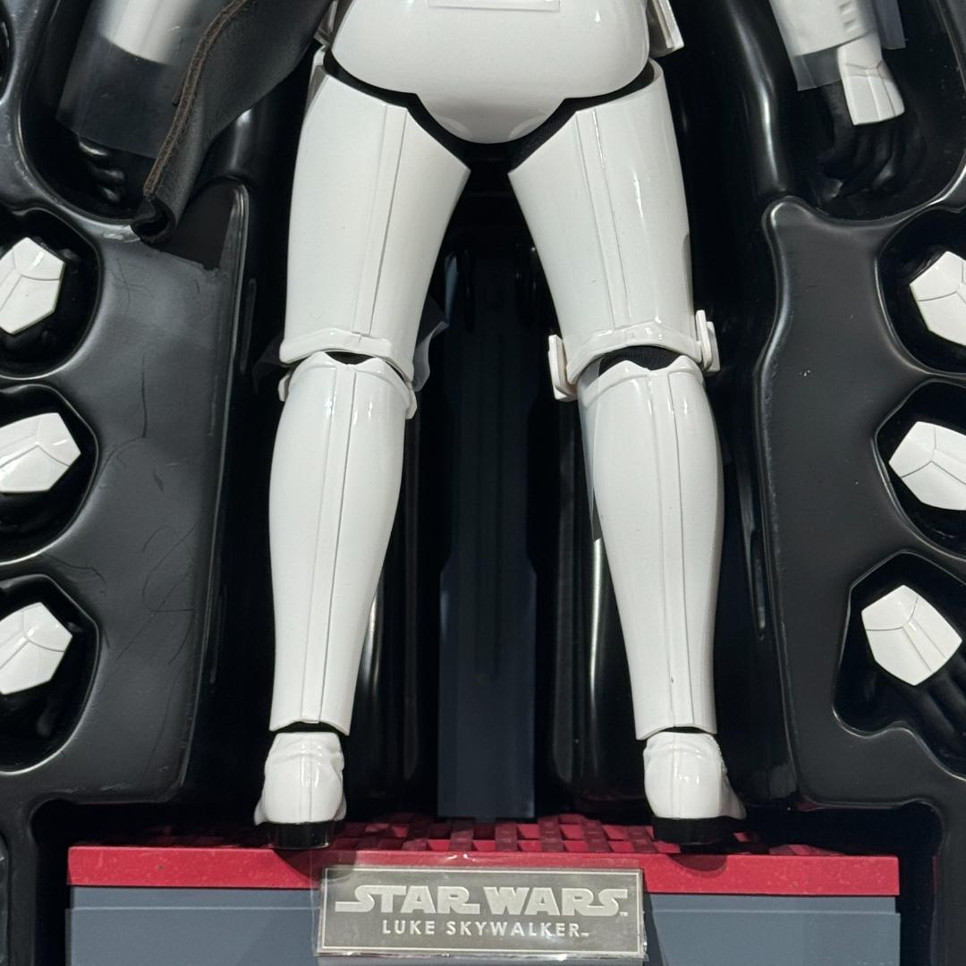 ホットトイズ スター・ウォーズ 新たなる希望 ルーク 1/6 フィギュア