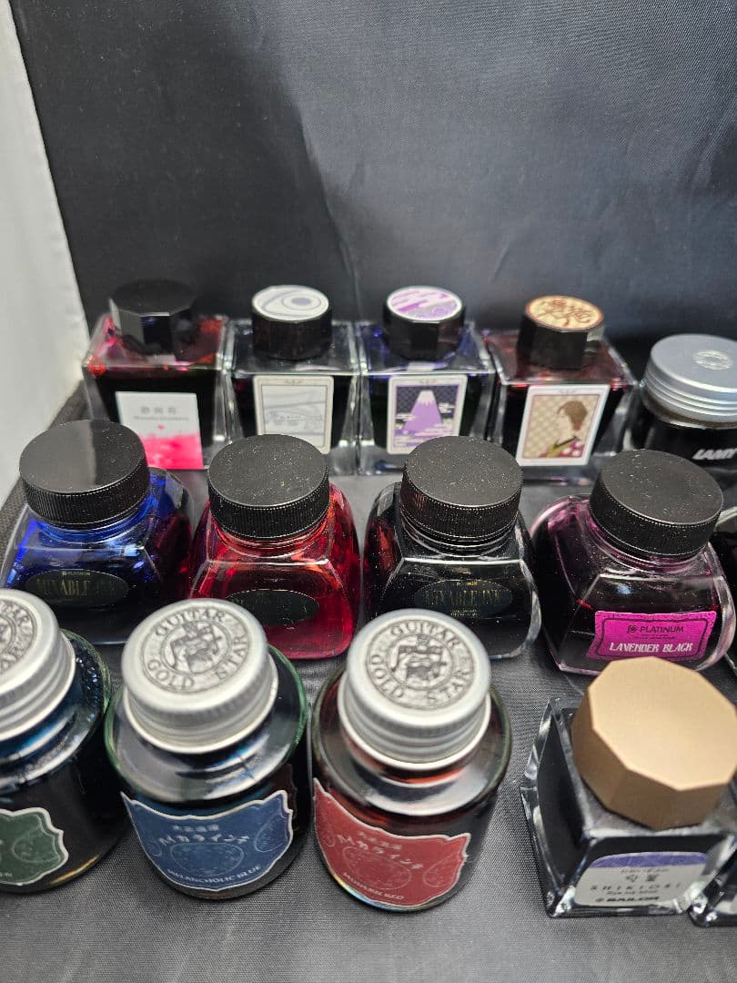 大量の万年筆インク