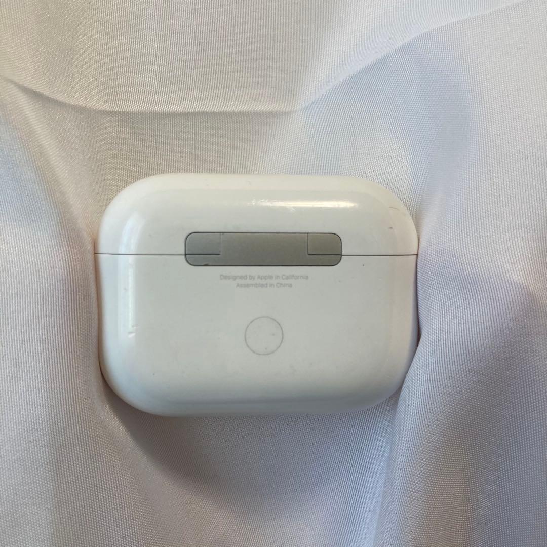 AirPods Pro第二世代 本体+ケースlightningポート