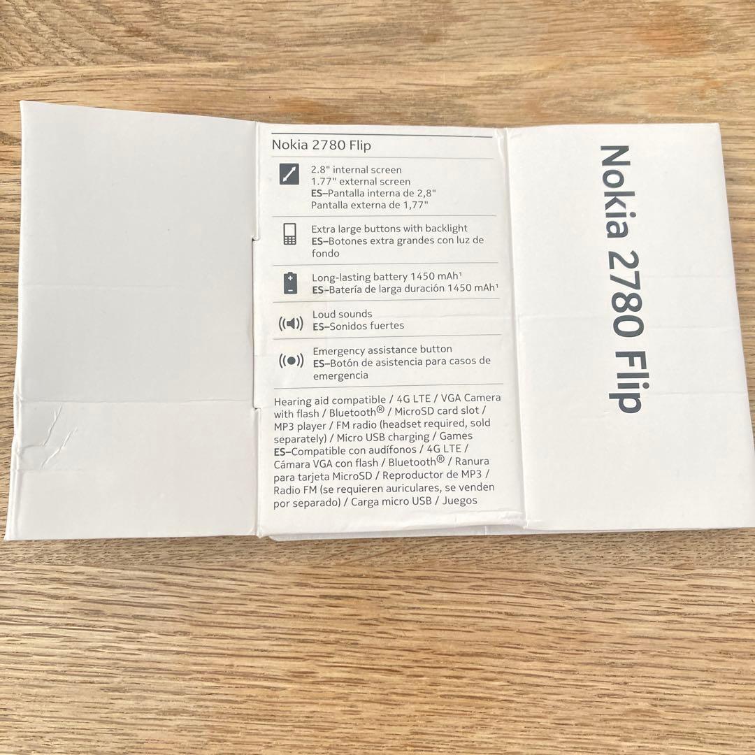 携帯電話本体 Nokia 2780 flipphone 4G LTE