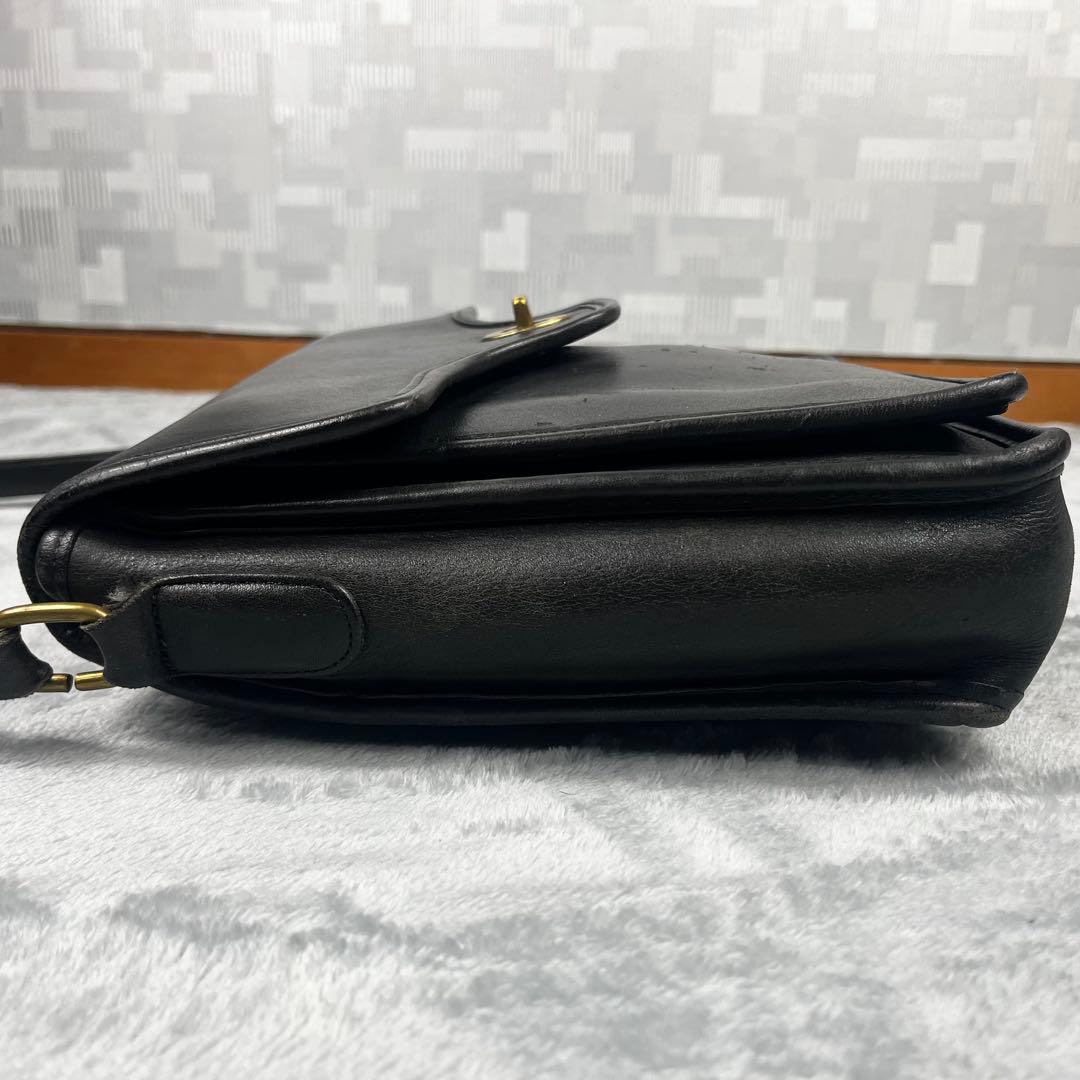 OLD COACH ショルダーバッグ 斜め掛け◎ ターンロック ブラック 黒