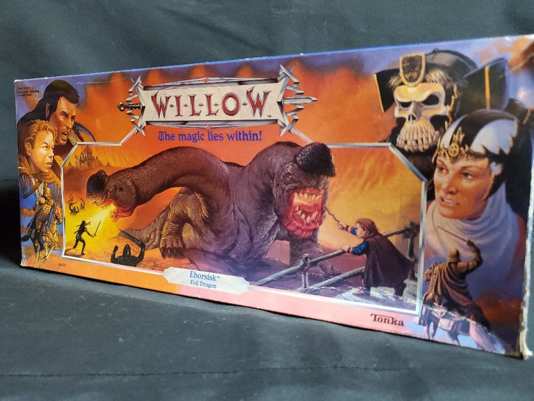 ウィロー 二頭の怪獣 エボリスク フィギュア