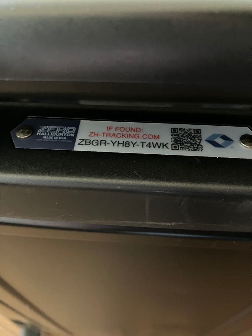 ゼロハリバートン アルミ キャリーバッグ スーツケース 機内持ち込み可能 黒