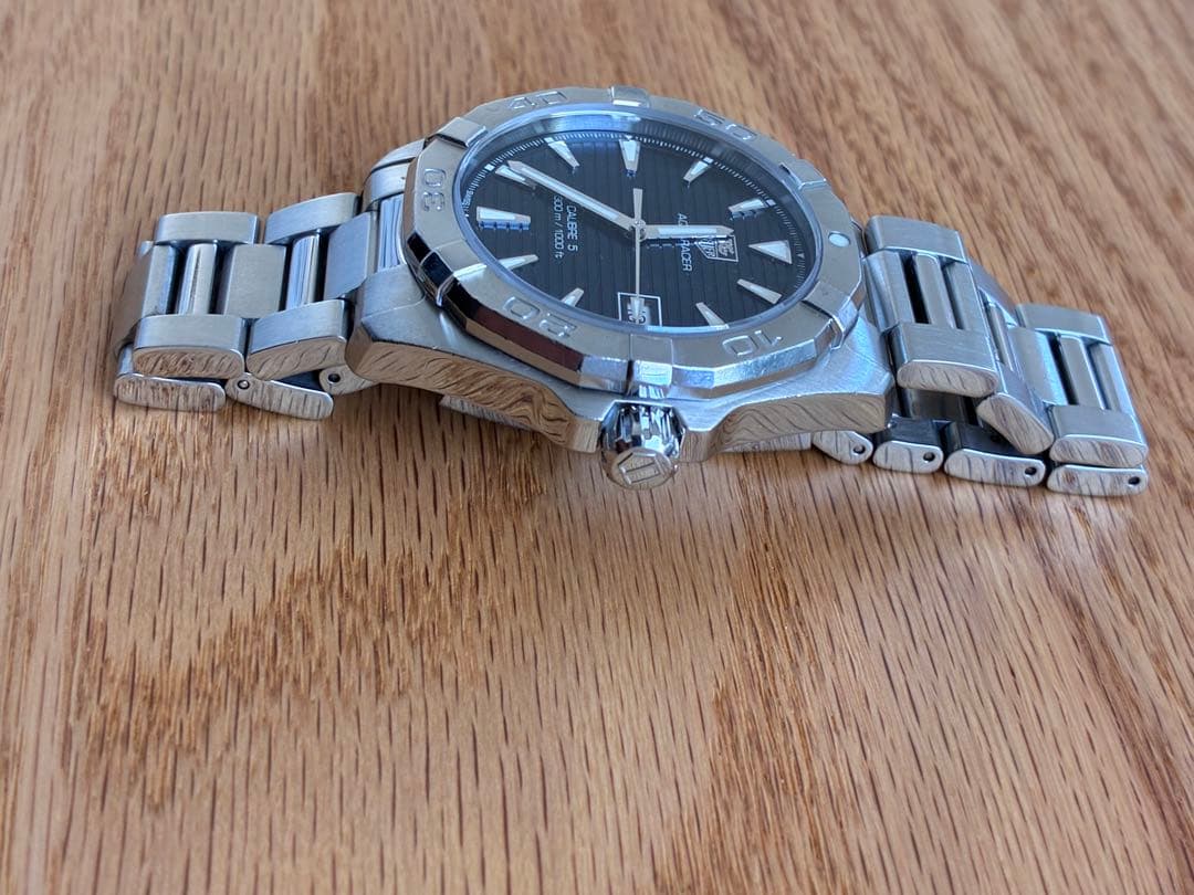 タグホイヤー　アクアレーサー　キャリバー5 自動巻き